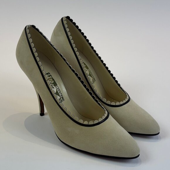 Limited Edition Salvatore Ferragamo White and Black Trim Pumps, Size 39 EU - Picture 3 of 16